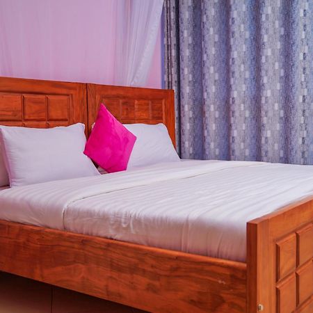 Twin Towers Hotel Kampala Luaran gambar